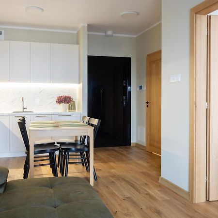 Apartament 018 Tuz Przy Plazy Z Tarasem I Parkingiem Perlowa Przystan Sianozety Dış mekan fotoğraf