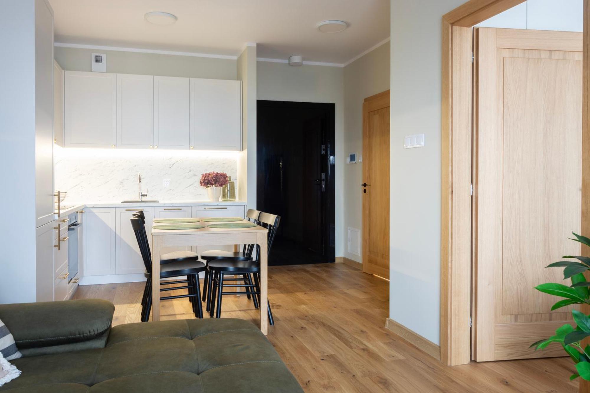 Apartament 018 Tuz Przy Plazy Z Tarasem I Parkingiem Perlowa Przystan Sianozety Dış mekan fotoğraf